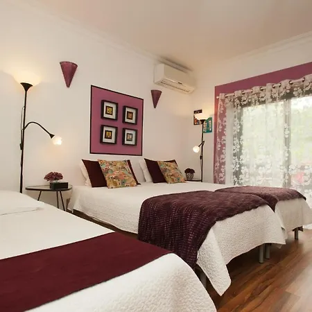 Dolce Bed and breakfast 3*
