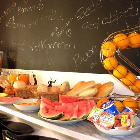 Dolce Bed and breakfast 3*